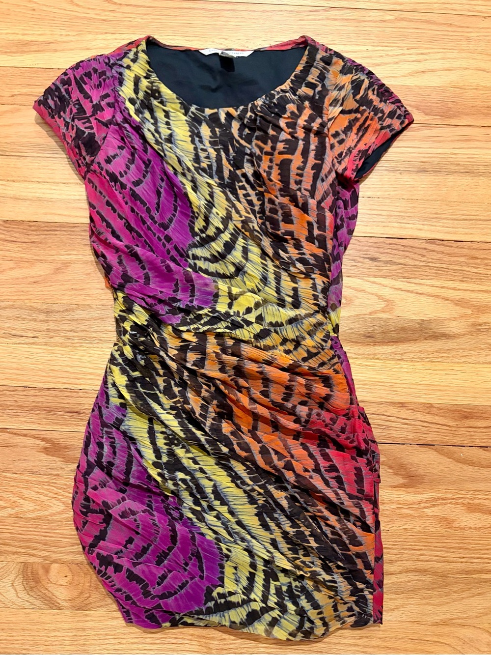 NWOT Diane Von Furstenberg Rachel Bilson Silk Ruched Abstract Dress Size 0
